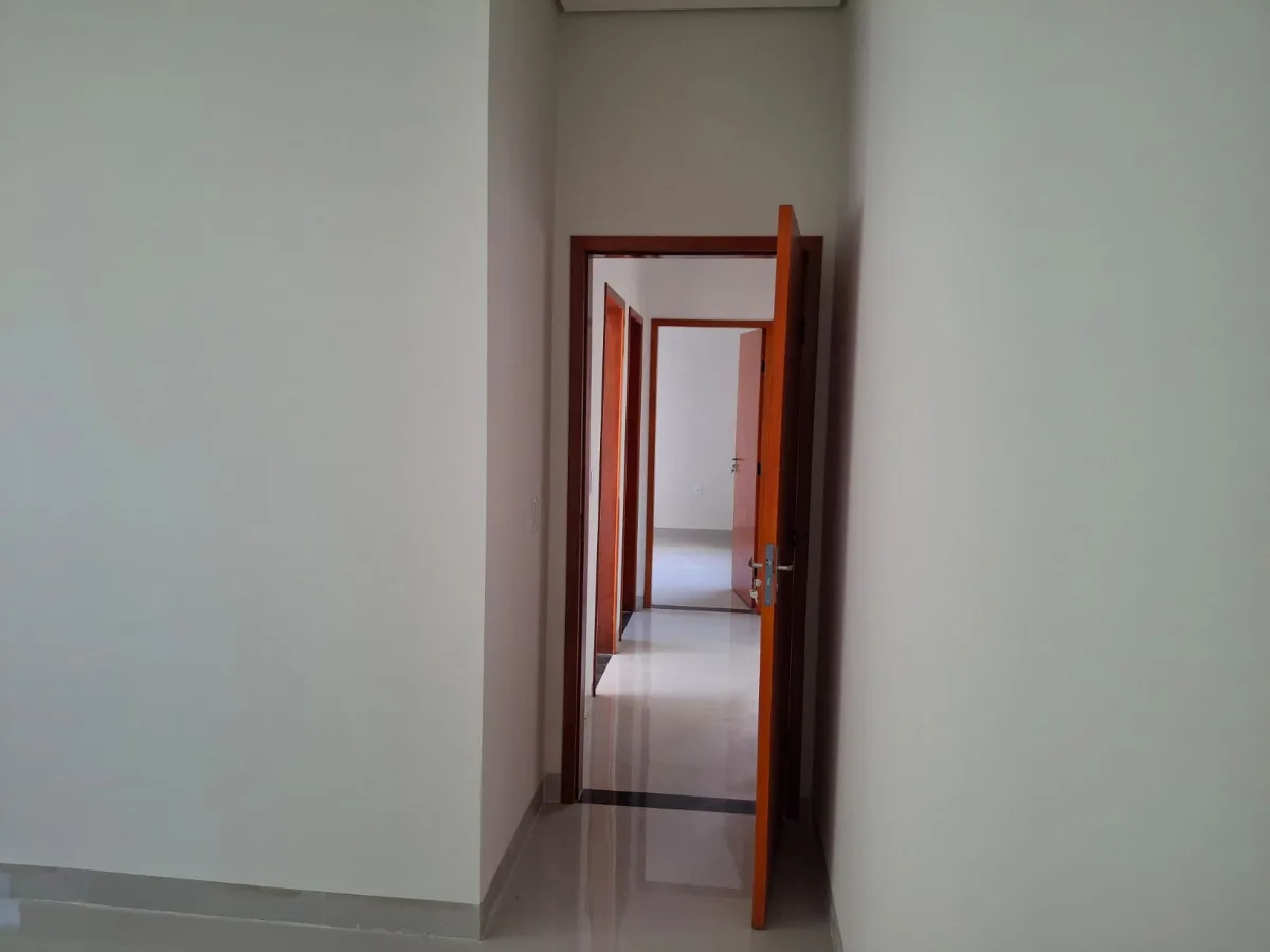 Casa residencial 3 quartos de esquina — foto 4