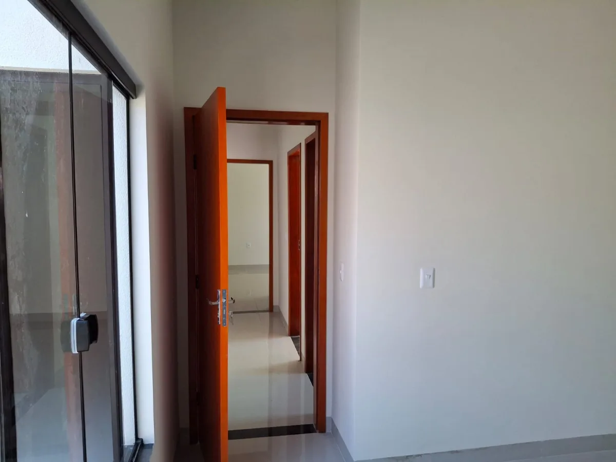 Casa residencial 3 quartos de esquina — foto 11